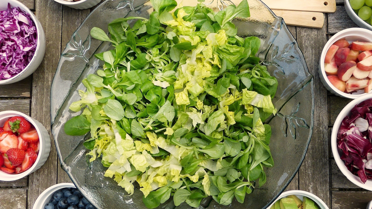 chopped lettuce salad